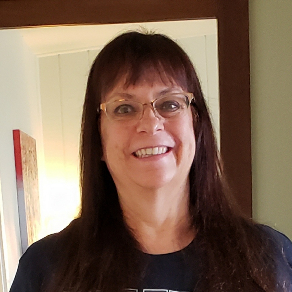 Meet your Posher, Lisa